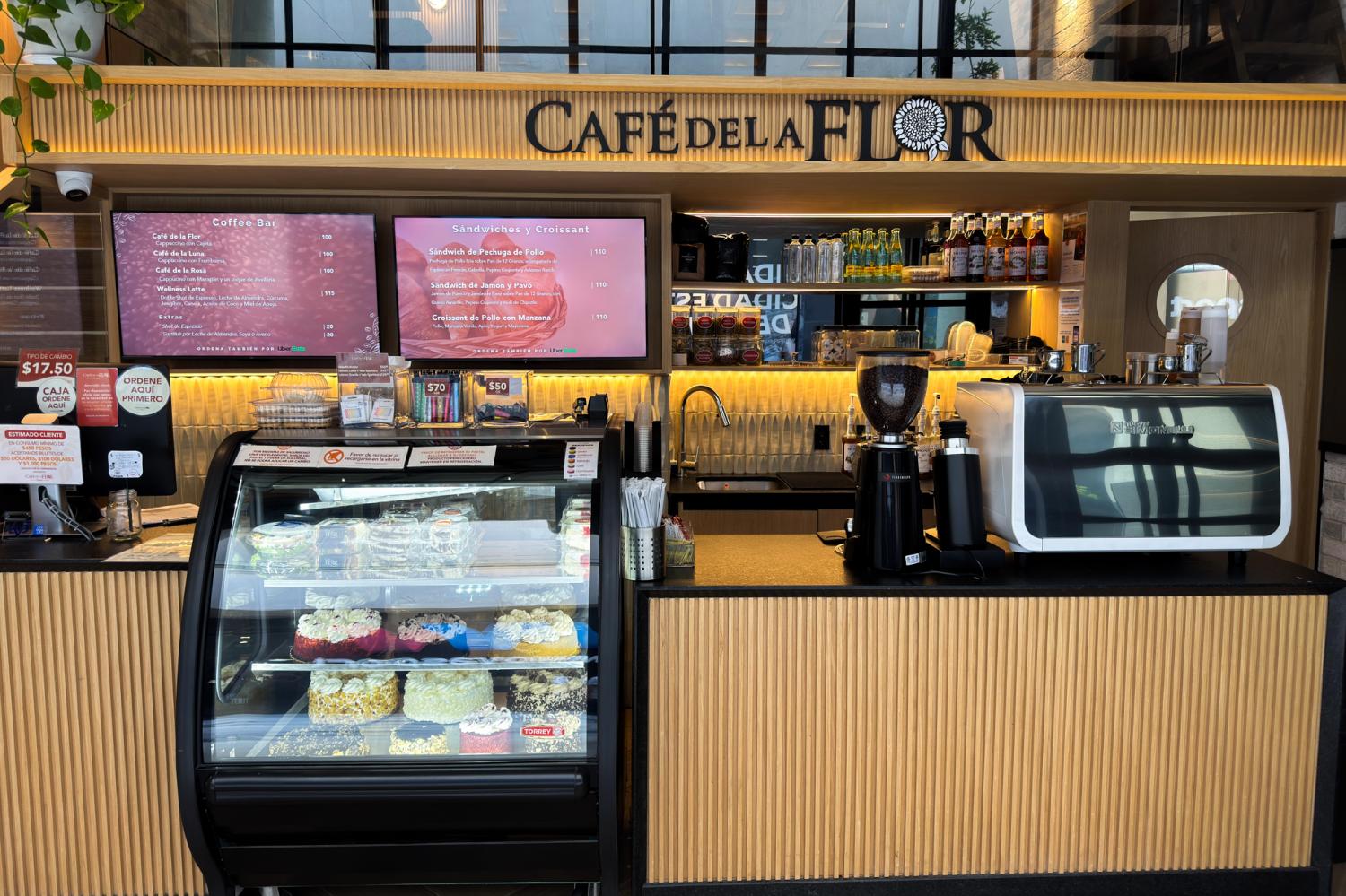 Café de La Flor Plaza Río Pastelería